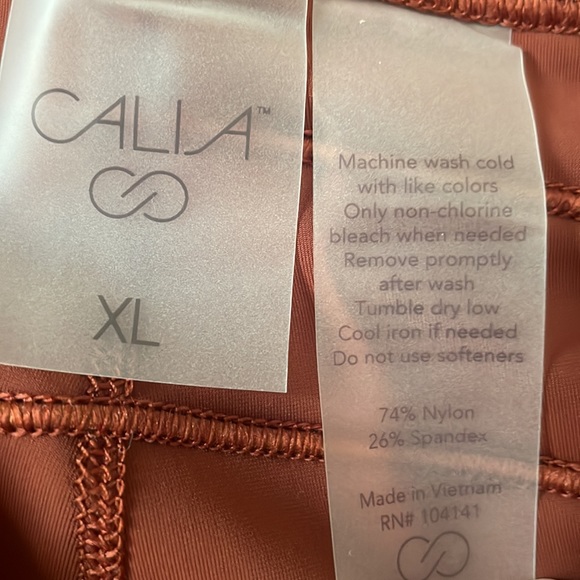 Brand Mew Calia Workout Leggings - Picture 2 of 2